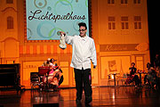 "Lollipop - Boogie, Twist und Hula-Hoop" vom 30.12.2011-05.01.2012 (©Foto: Martin Schmitz)